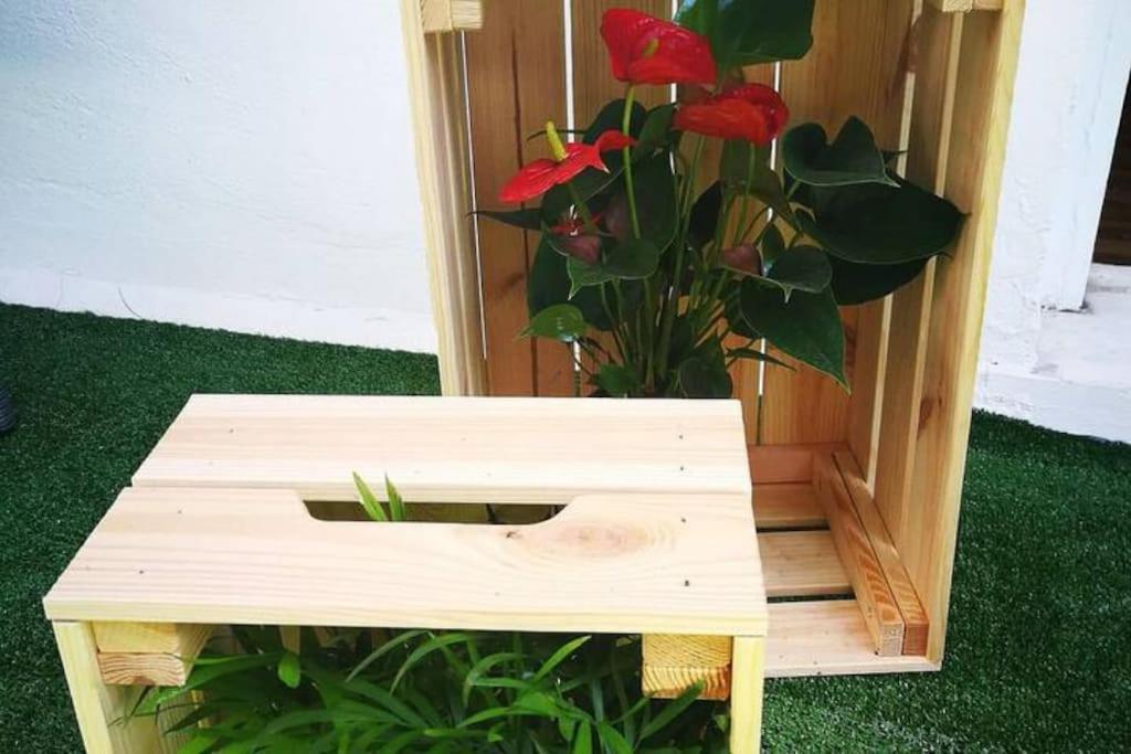 Apartment With Private Patio 아테네 외부 사진