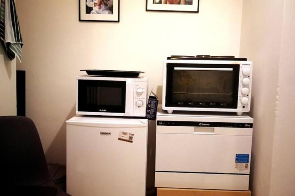 Apartment With Private Patio 아테네 외부 사진